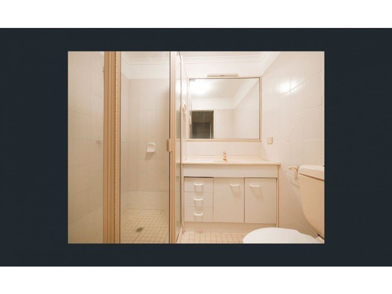 10/8 Carr Street, St Lucia QLD 4067