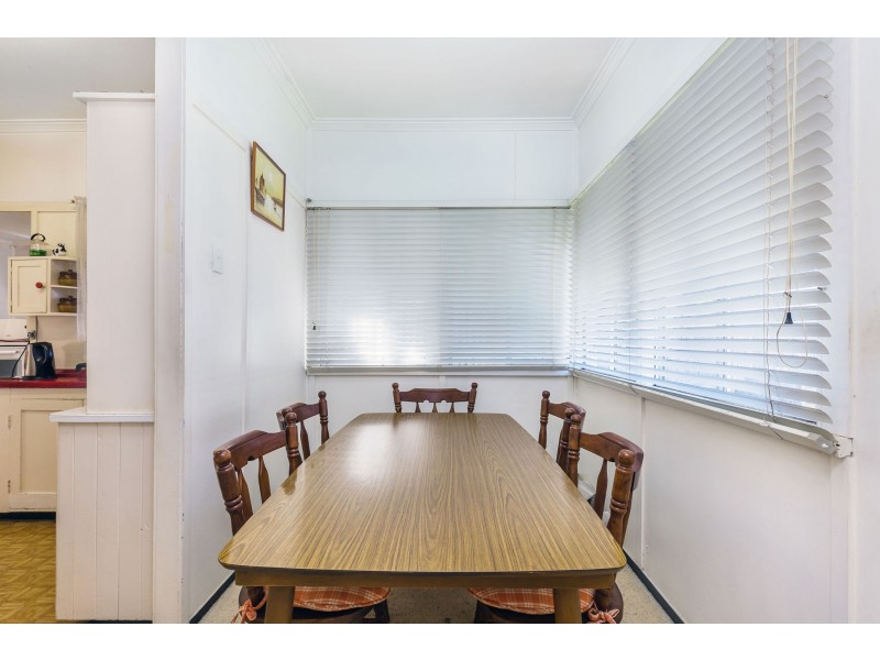 8 Buna Street, Chermside QLD 4032