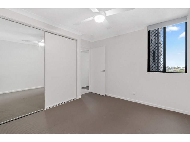 27/11-15 View Street, Chermside QLD 4032