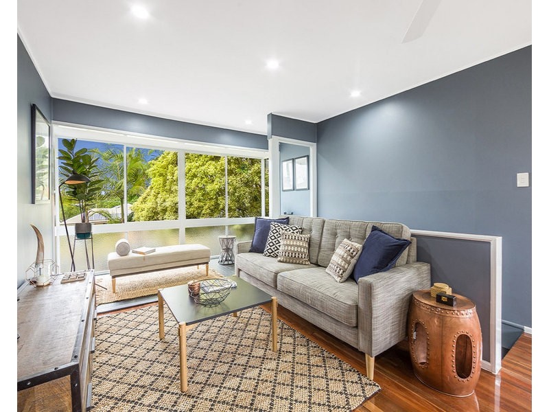 16 Kilburn Street, Chermside QLD 4032