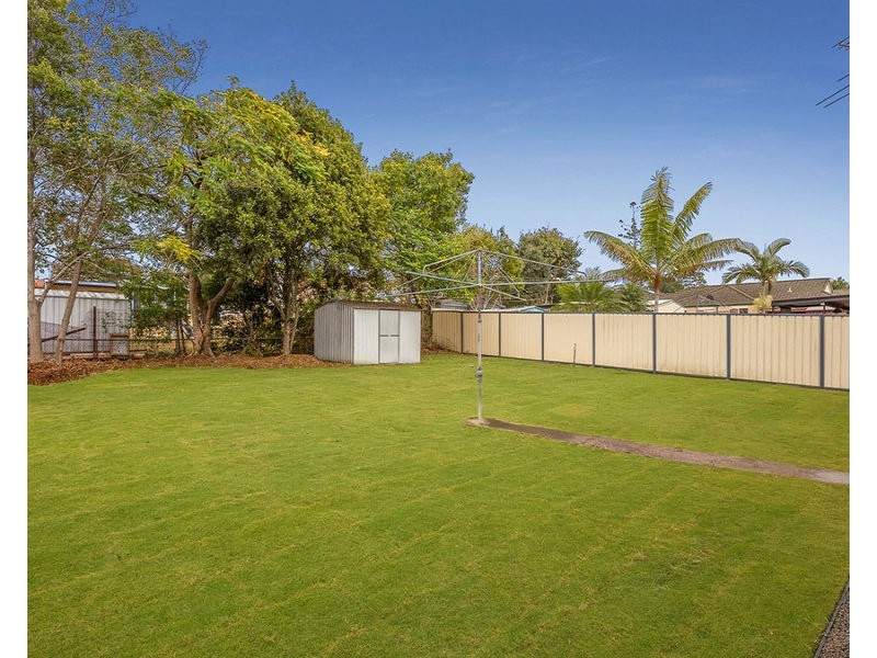 16 Kilburn Street, Chermside QLD 4032