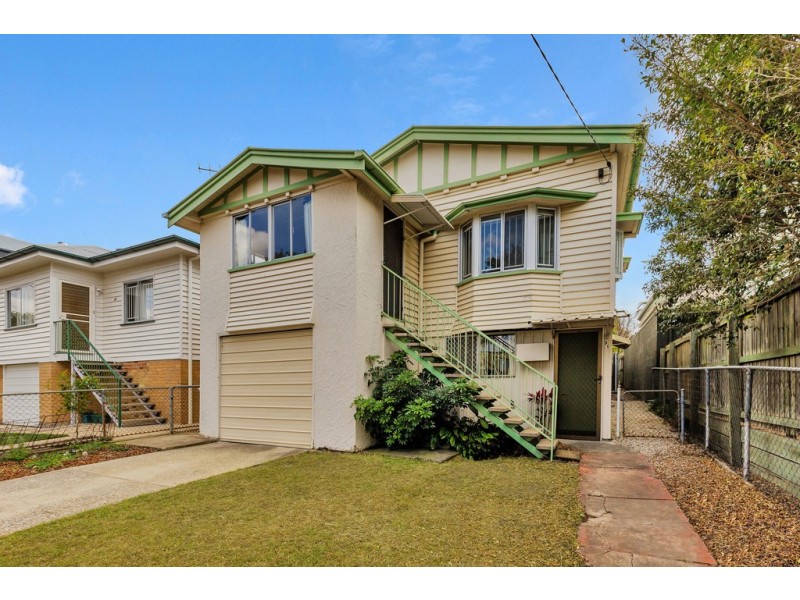 31 Brookfield Road, Kedron QLD 4031