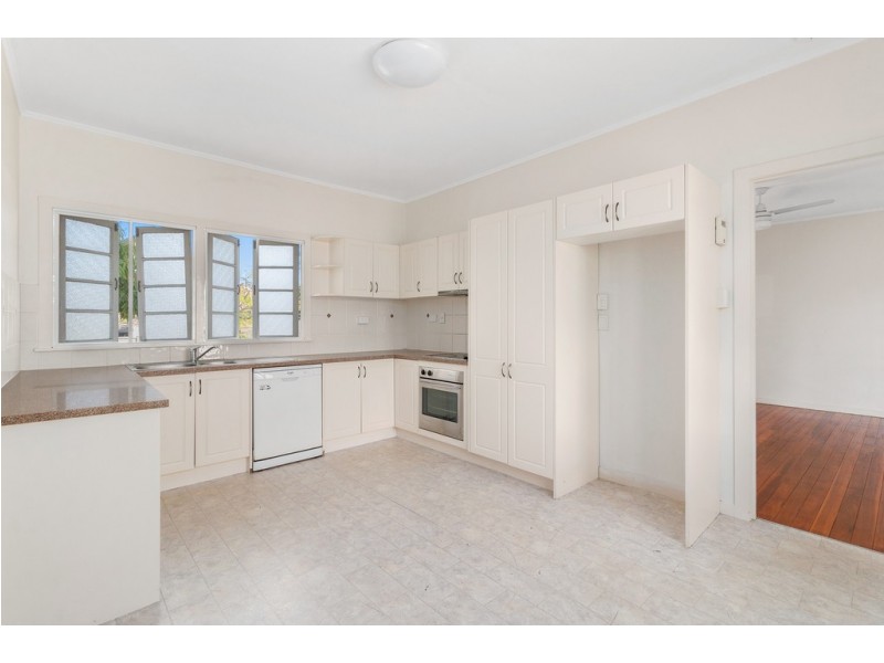 26 Stadcor Street, Wavell Heights QLD 4012