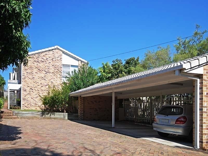 Unit 2 / 12 Sammells Drive, Chermside QLD 4032