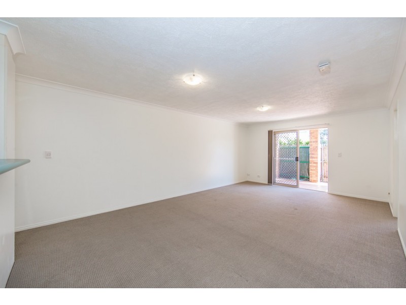 1/34 Kruetzer Street, Nundah QLD 4012