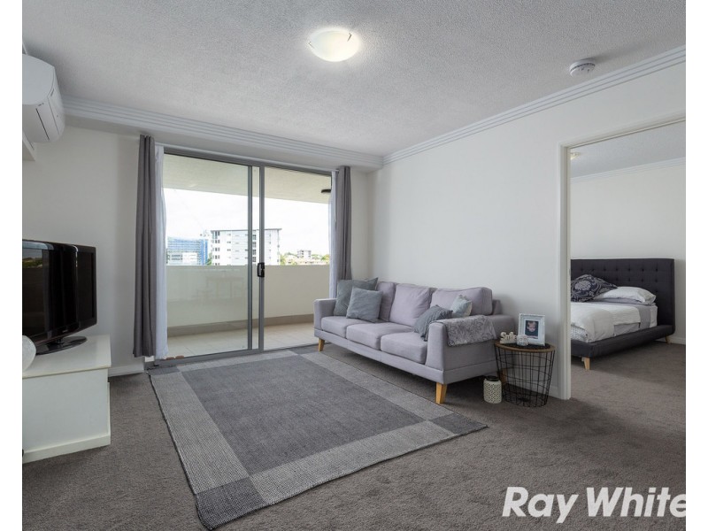 Unit 410 / 392 Hamilton, Chermside QLD 4032