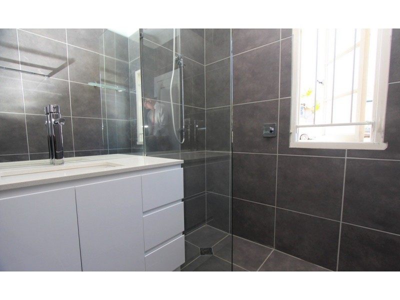 52 Hamilton Road, Wavell Heights QLD 4012