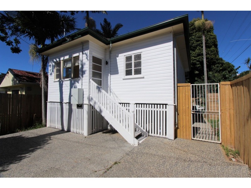 52 Hamilton Road, Wavell Heights QLD 4012