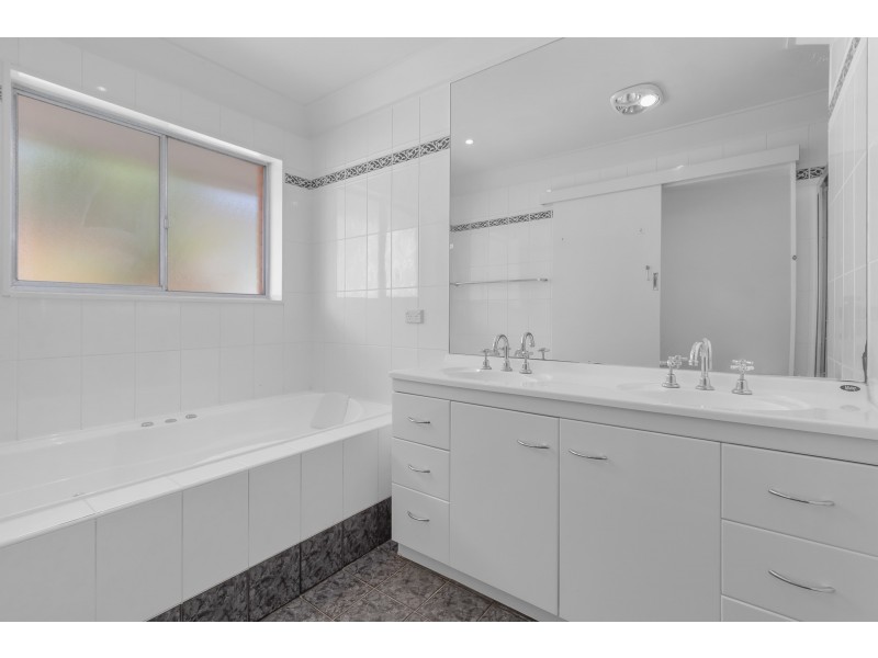 23 Pie Street, Aspley QLD 4034