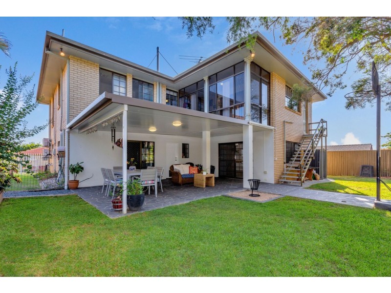 18 Remick Street, Stafford Heights QLD 4053