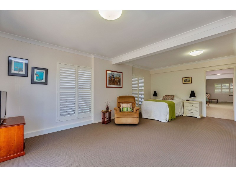 18 Remick Street, Stafford Heights QLD 4053