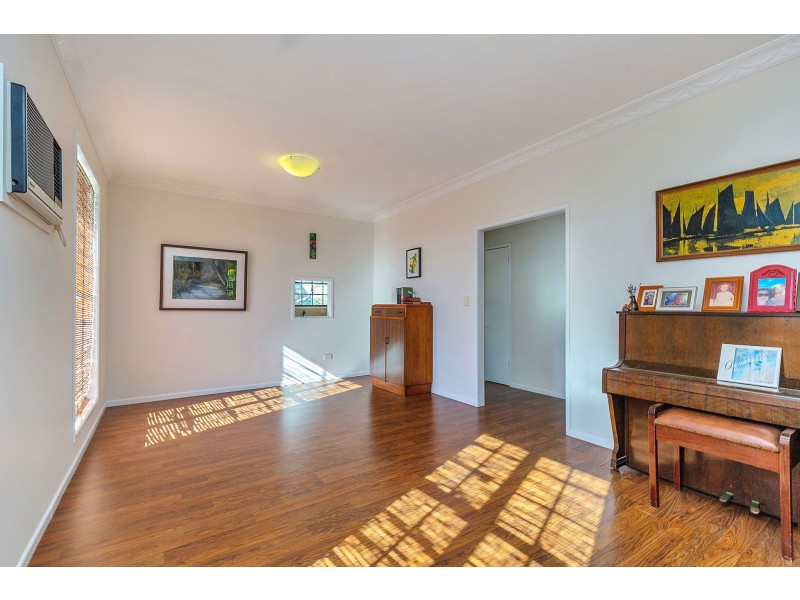 18 Remick Street, Stafford Heights QLD 4053