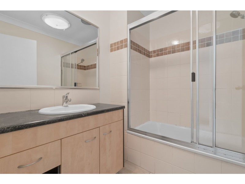 3 / 25 Collins Street, Clayfield QLD 4011