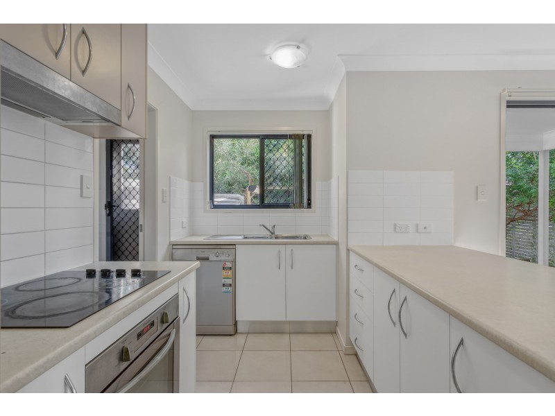 24 / 125 Cowie Road, Carseldine QLD 4034