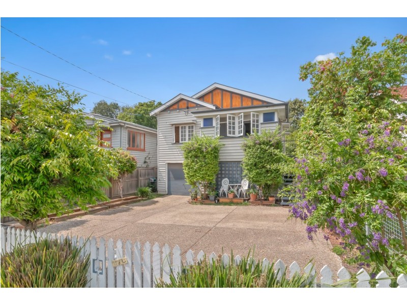 15 Edinburgh Castle Road, Kedron QLD 4031