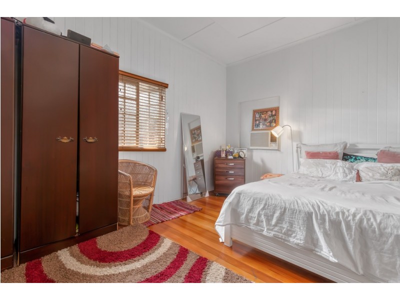 15 Edinburgh Castle Road, Kedron QLD 4031