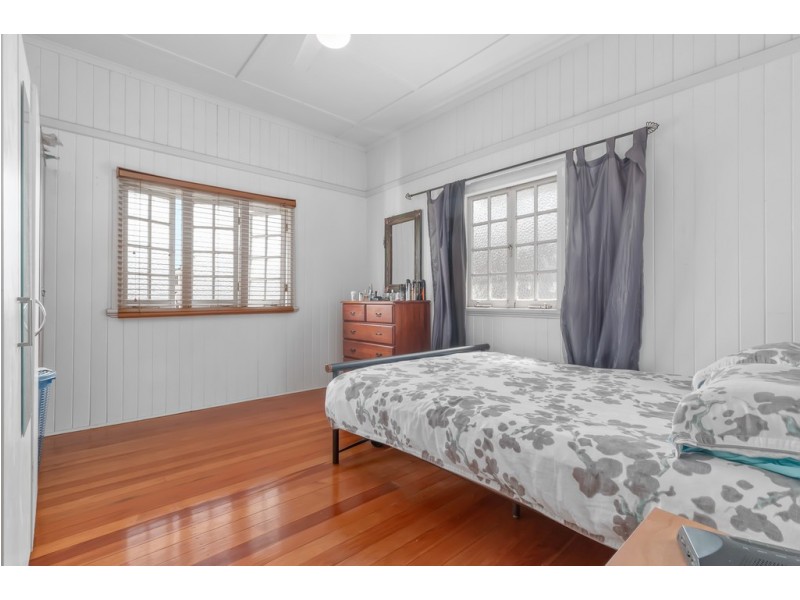 15 Edinburgh Castle Road, Kedron QLD 4031