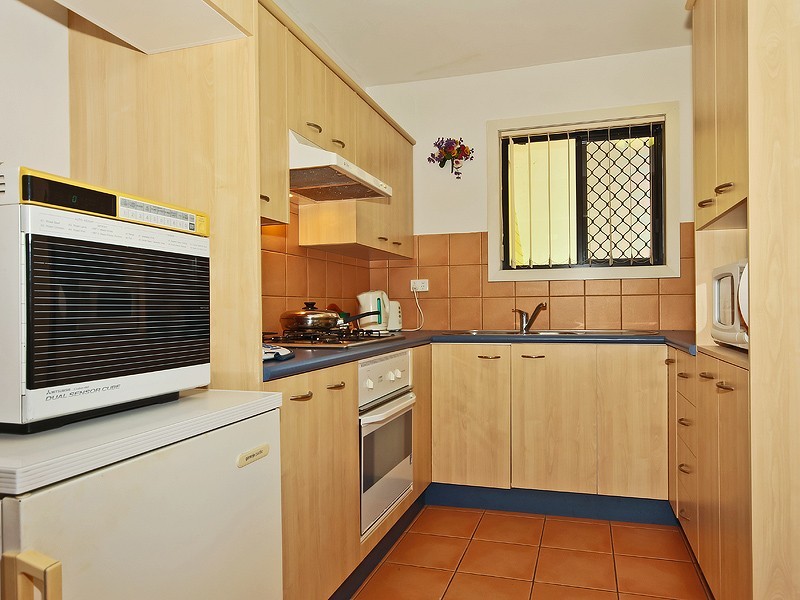 2/21 Lapraik Street, Ascot QLD 4007