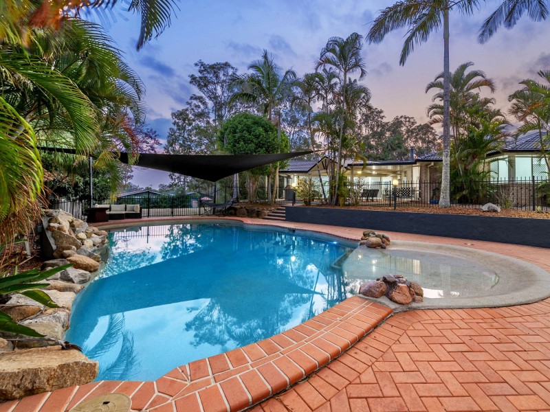 6 Cadillac Court, Joyner QLD 4500