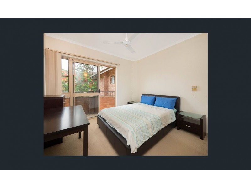 10/8 Carr Street, St Lucia QLD 4067