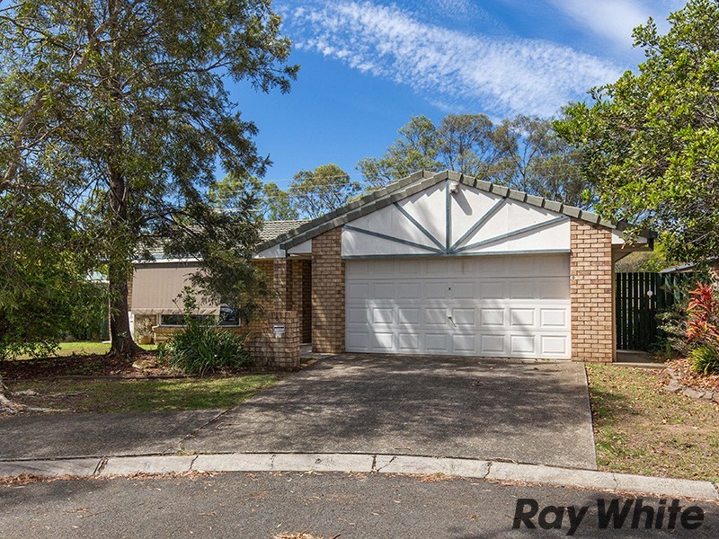 8 Iona Close, Boondall QLD 4034
