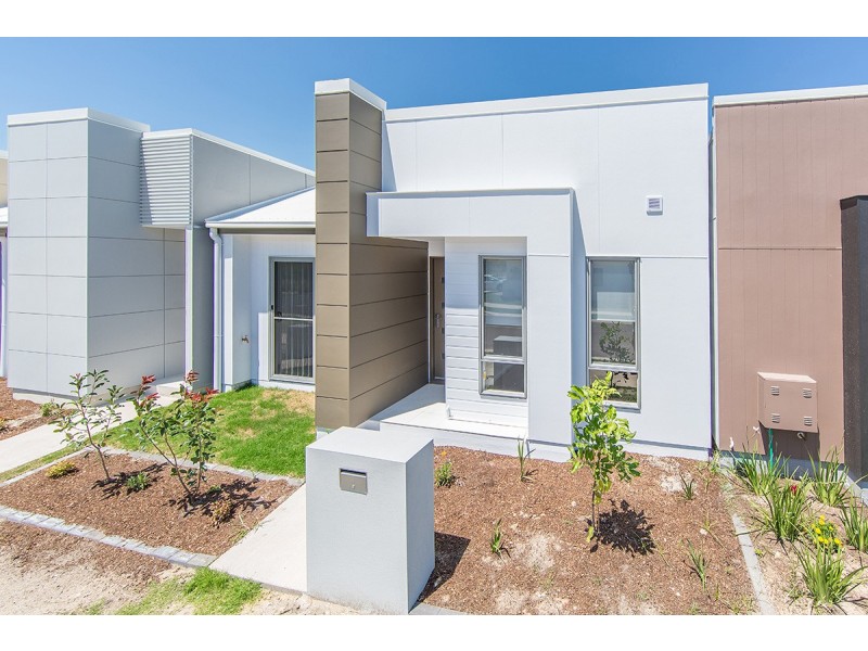 129 Macquarie Circuit, Fitzgibbon QLD 4018