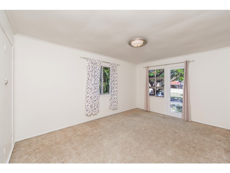 27 Telopia Avenue, Wavell Heights QLD 4012