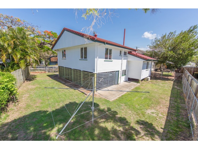 27 Telopia Avenue, Wavell Heights QLD 4012