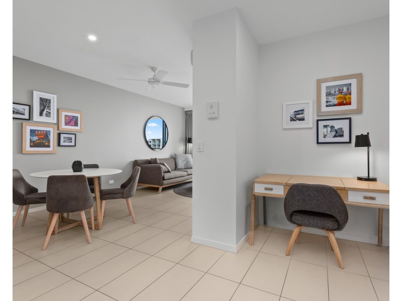 513 and 514 / 35 Hercules Street, Hamilton QLD 4007