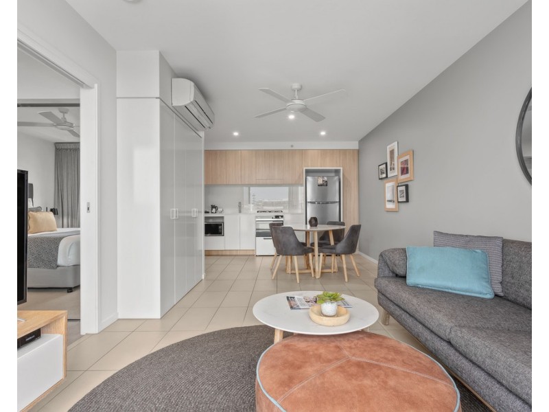 513 and 514 / 35 Hercules Street, Hamilton QLD 4007