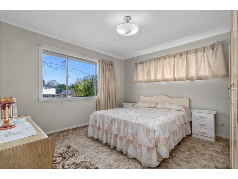 62 Maundrell Terrace, Chermside West QLD 4032