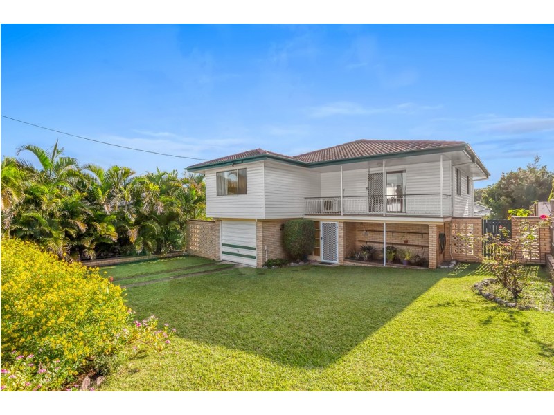 62 Maundrell Terrace, Chermside West QLD 4032