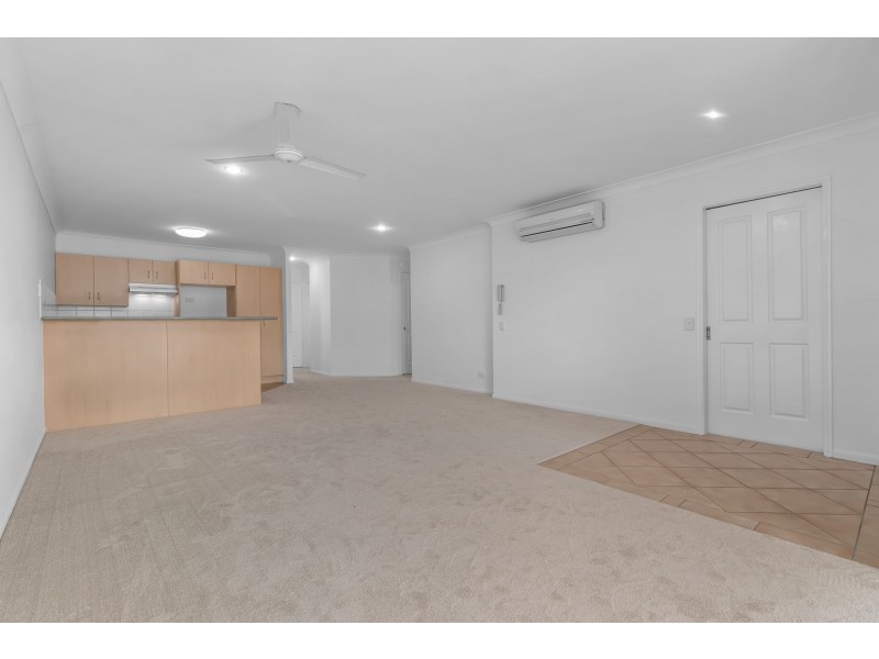 12/115 Albany Creek Road, Aspley QLD 4034