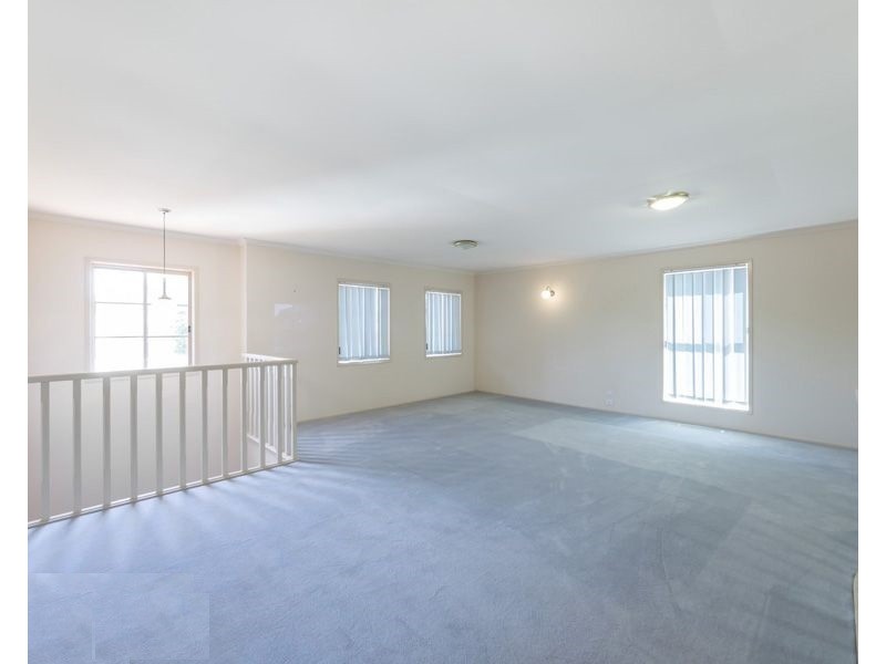 28 Karri Place, Bridgeman Downs QLD 4035