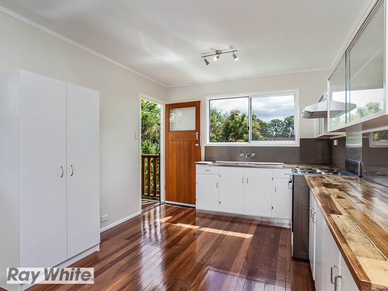 7 Koonya Street, Chermside West QLD 4032