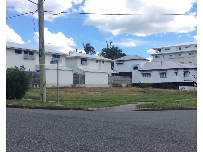 34 Henry Street, Chermside QLD 4032