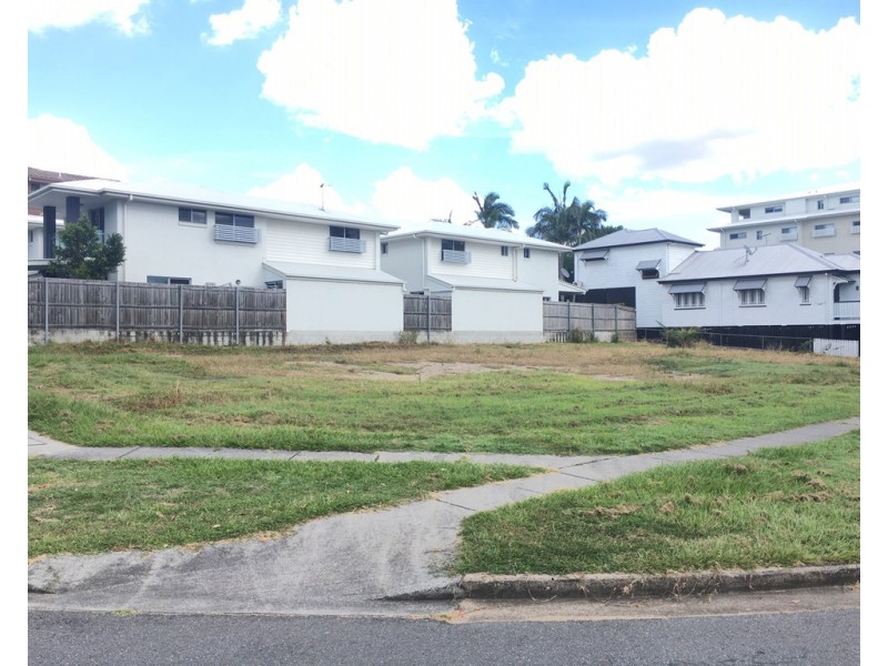 34 Henry Street, Chermside QLD 4032