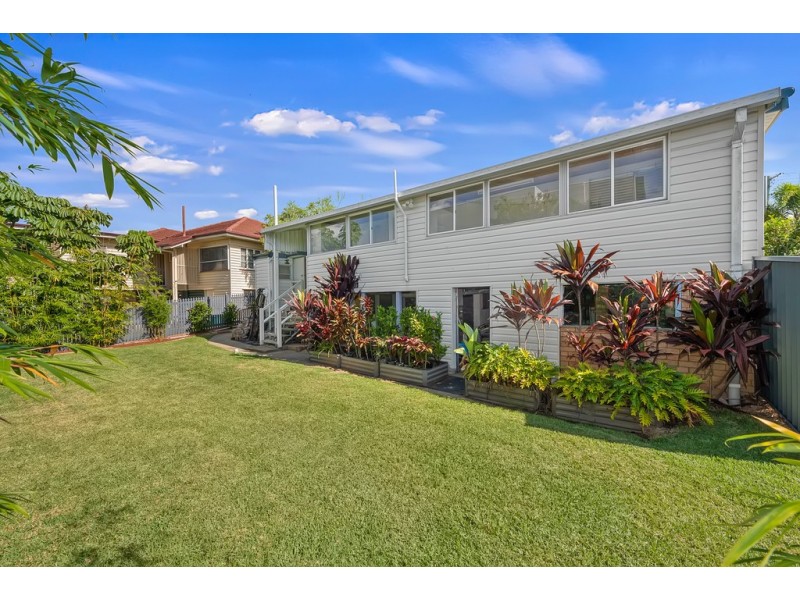 61 Thompson Street, Zillmere QLD 4034