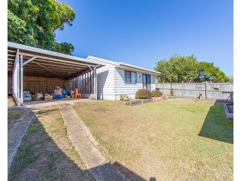 98 Miller Street, Chermside QLD 4032