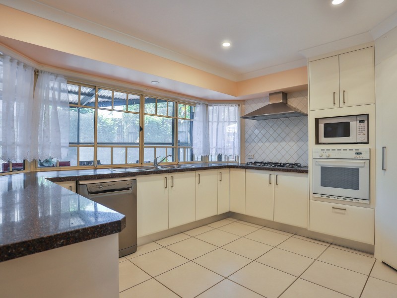 137 Galaxy Street, Bridgeman Downs QLD 4035