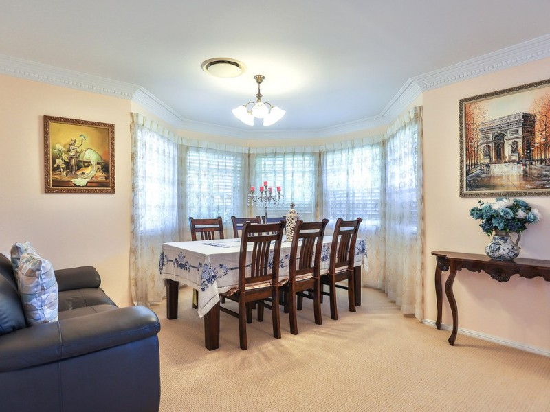 137 Galaxy Street, Bridgeman Downs QLD 4035