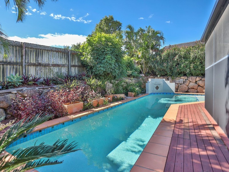 137 Galaxy Street, Bridgeman Downs QLD 4035