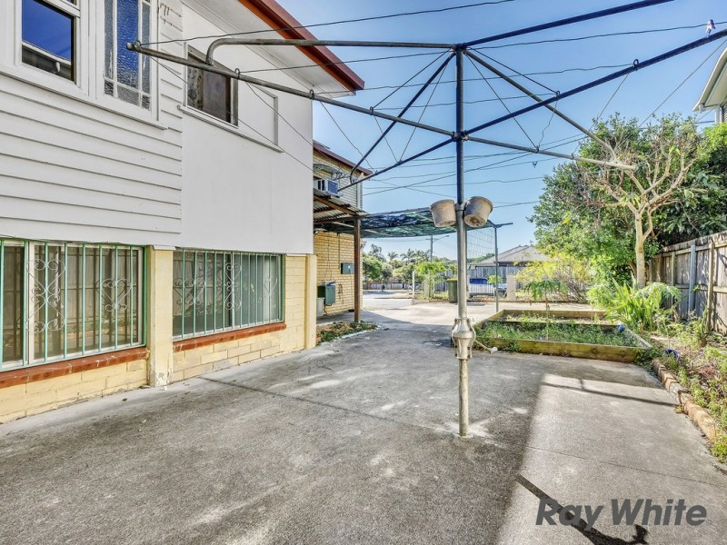 1 Thirteenth Avenue, Kedron QLD 4031