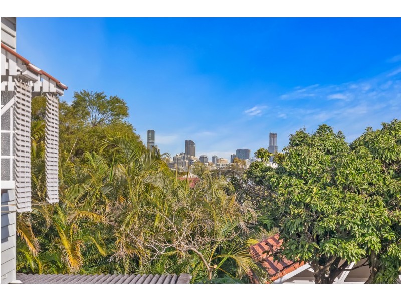 280 Rode Road, Wavell Heights QLD 4012