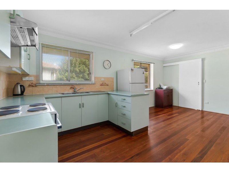 2 Kanofski Street, Chermside West QLD 4032