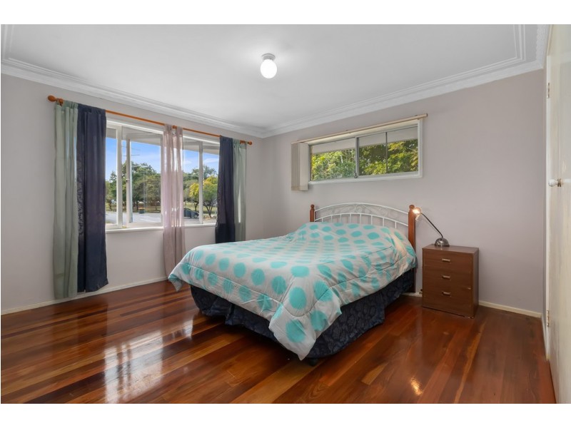 2 Kanofski Street, Chermside West QLD 4032