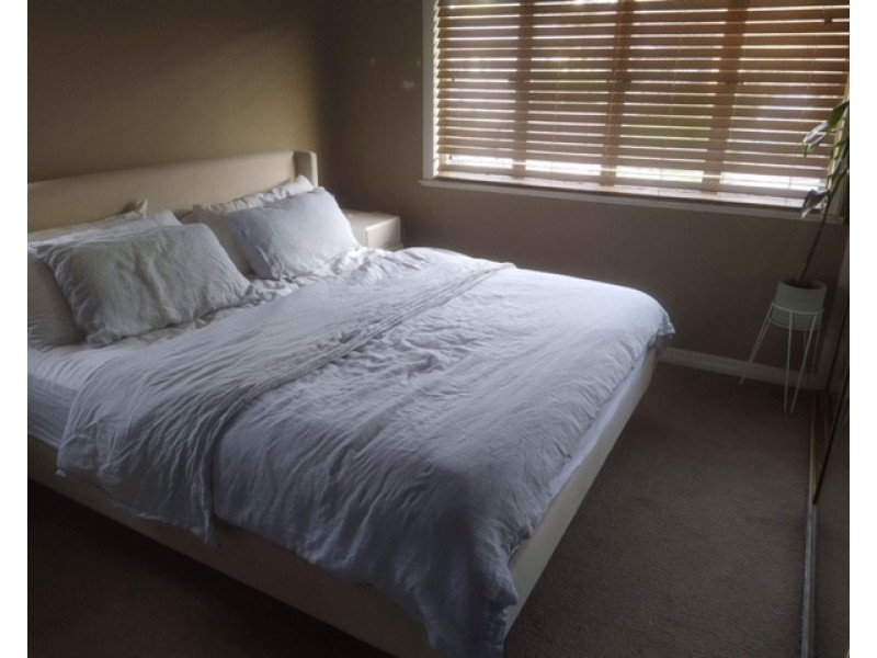 6 Blaxland Street, Milton QLD 4064
