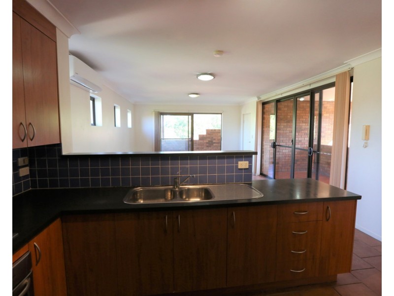 6/30 Hilltop Avenue, Chermside QLD 4032