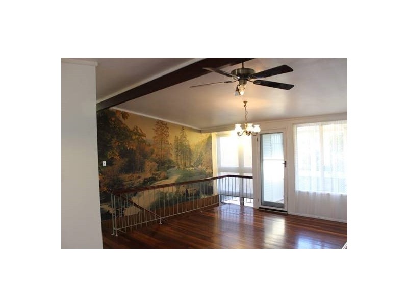 53 Basnett Street, Chermside QLD 4032