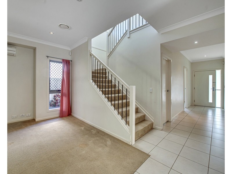 73 Highbridge Circuit, Carseldine QLD 4034